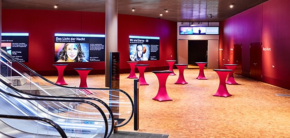 Science Dome Foyer im UG