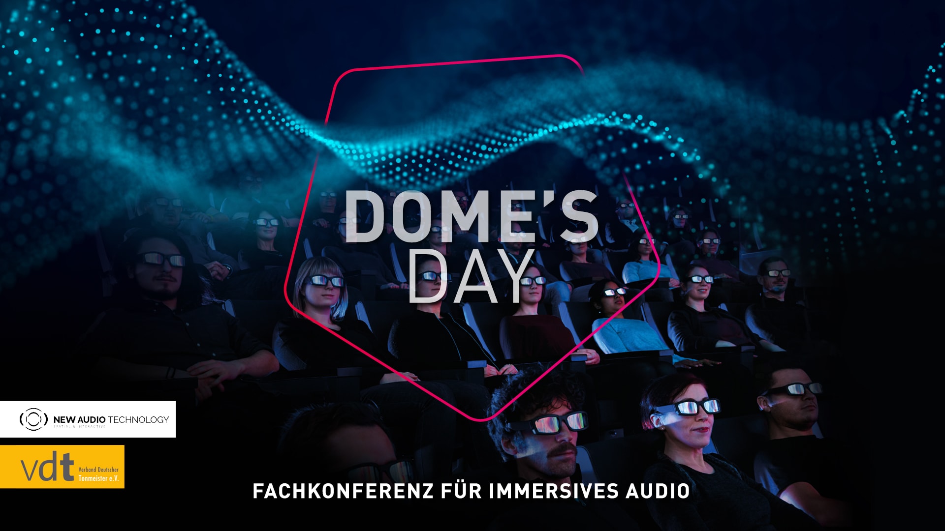 Menschen im Science Dome mit 3-D-Brillen