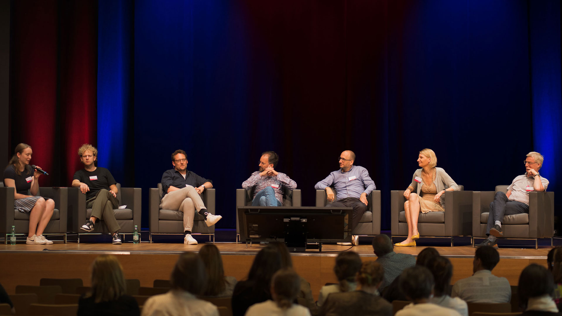 Angeregte Podiumsdiskussion auf dem Fachtag Inter.aktion